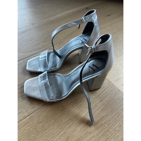 Worthington Block Silver Heels with Clear Toe Strap 6.5 - Picture 3 of 6